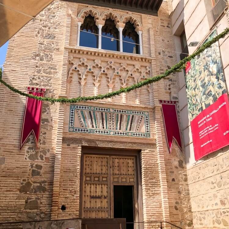 Moorish church entrance doors
