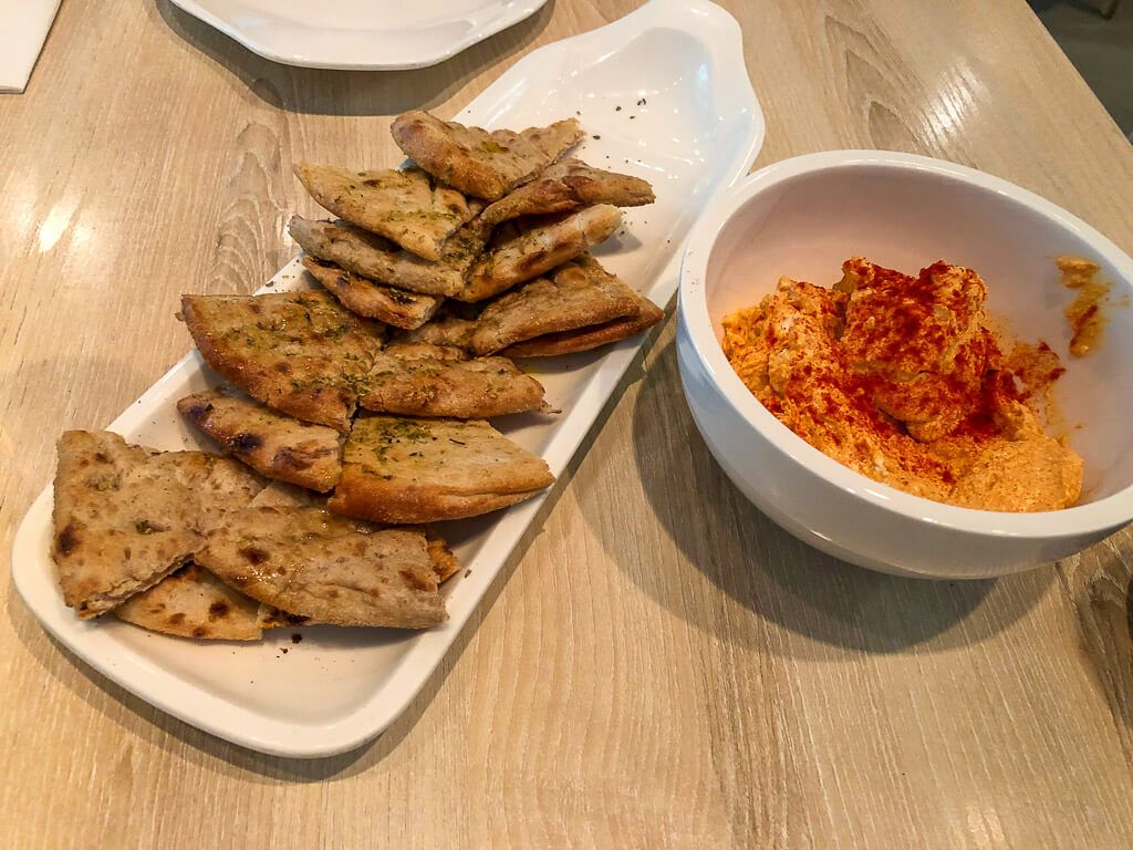 Pita bread and red pepper hummus
