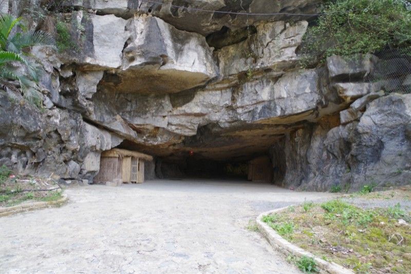 Entrance to the Mua Cave in Ninh Binh Vietnam