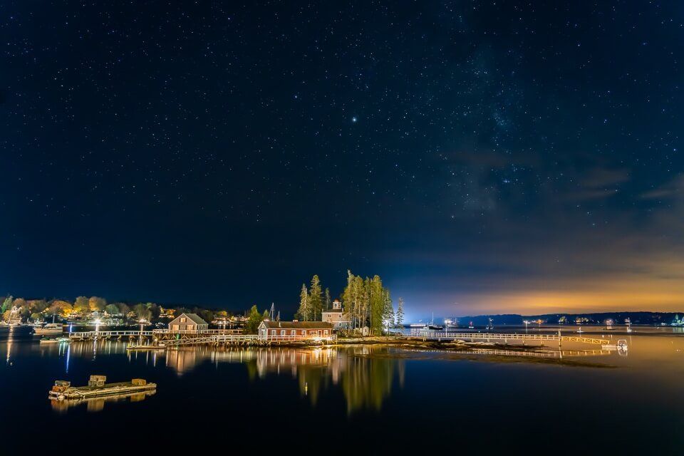 Night sky with stars and island reflection at boothbay harbor in maine stunning pictures of america where are those morgans