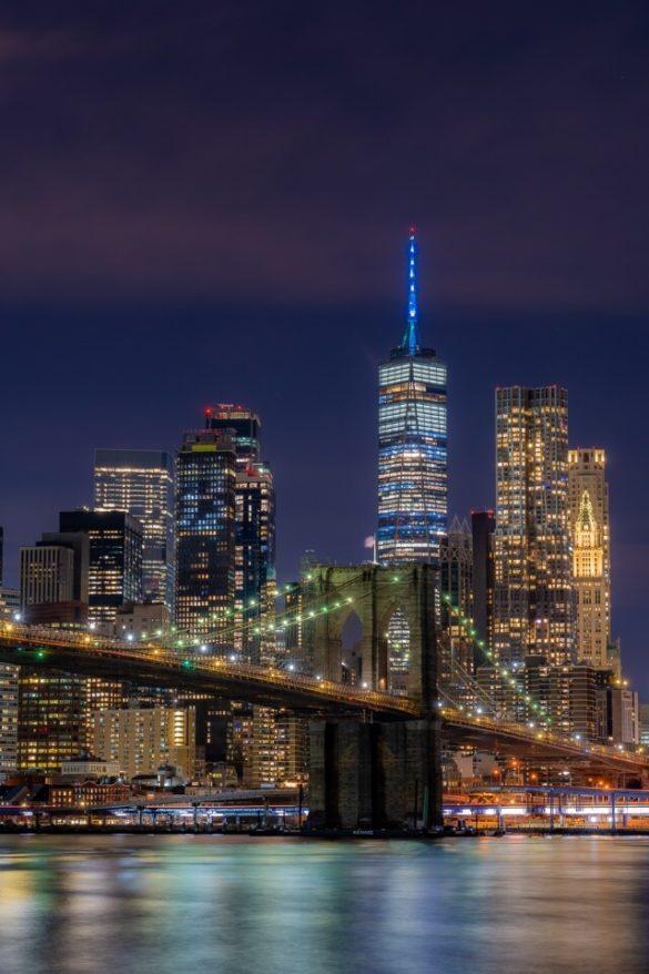 Walking Brooklyn Bridge at Sunset and Night: Photography, Tips & FAQ's