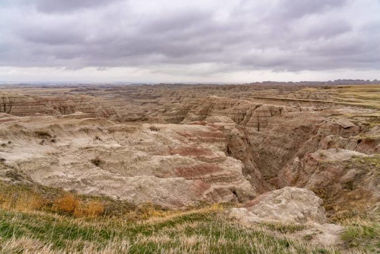 Where To Stay Near Badlands National Park (Places + Hotels)