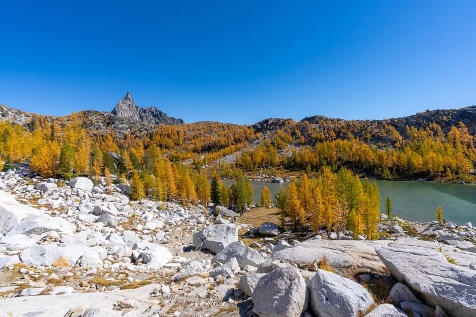 Middle Enchantments on the day hike golden larches and perfection lake stunning scenery amazing hiking trail in washington