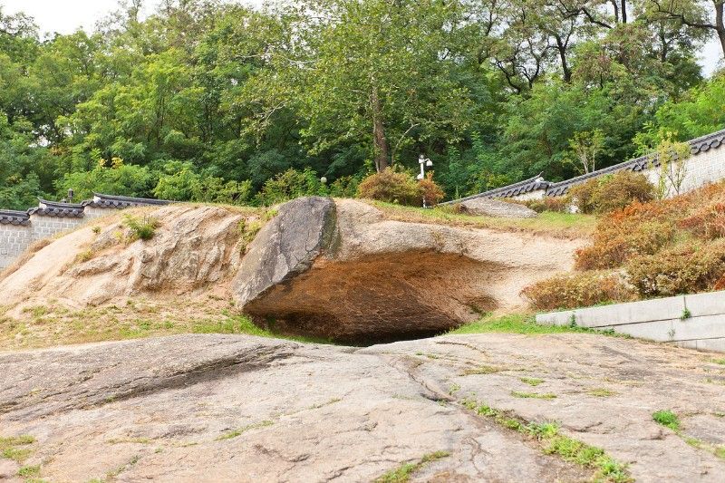 The Seoam rock at Gyeonghuigung Palace