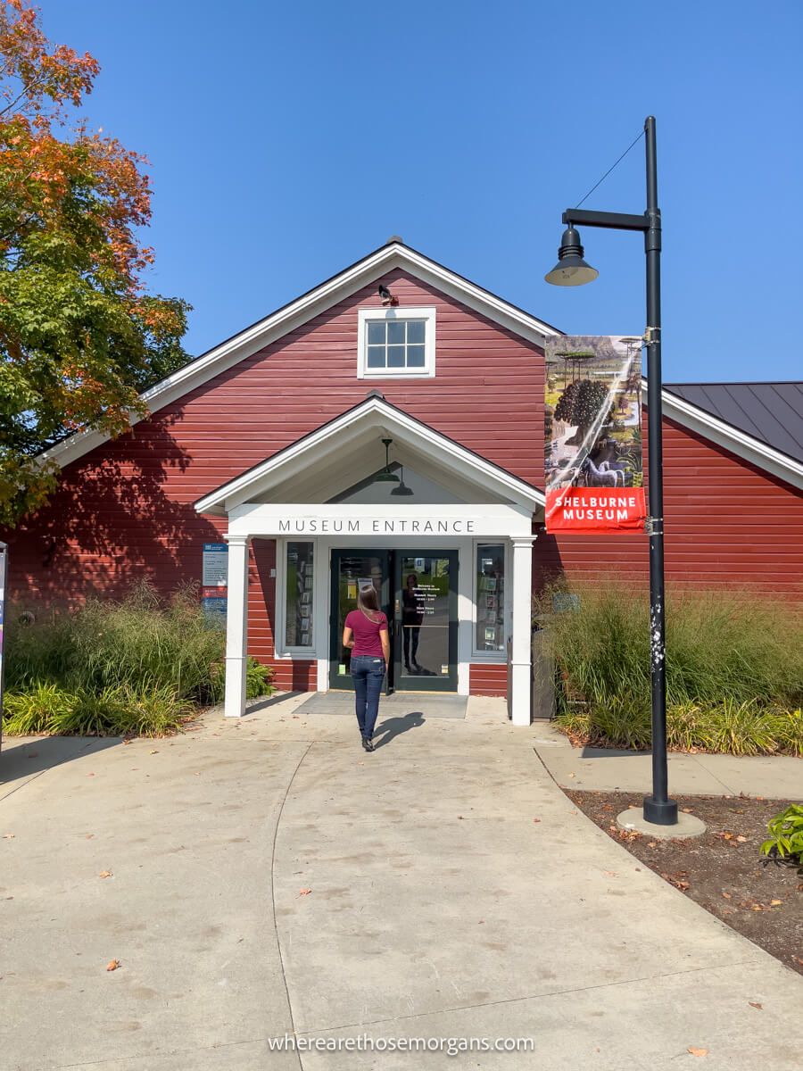 Tourist walking into the Shelburne Museum in Vermont