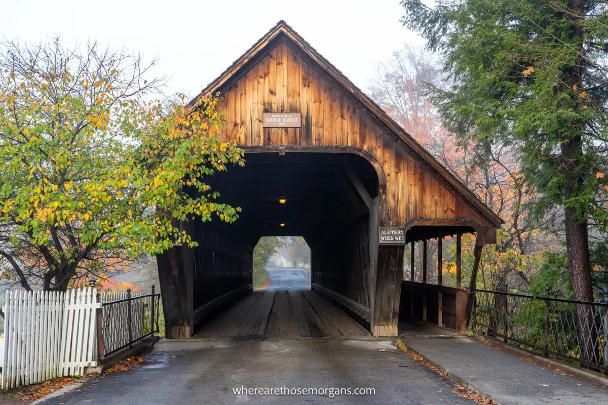 The Woodstock Middle Bridge in a cloudy day in October